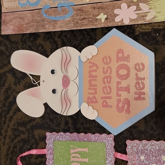 Easter Decor 4 hanging & 1 pack of sugar eggs sparkly fun & festive - Picture 11 of 13